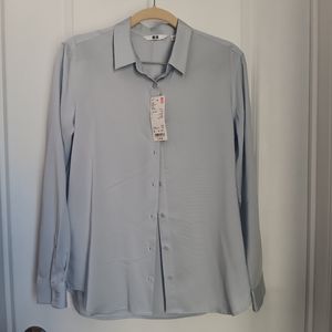 Uniqlo Button Down dress shirt -‎ Size Small NWT